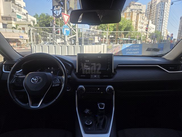 מודעת רכב טויוטה RAV4 1