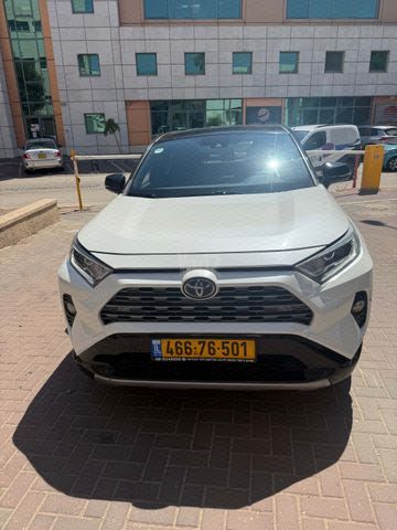 מודעת רכב טויוטה RAV4