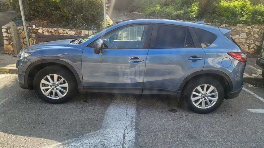 מודעת רכב מאזדה CX-5