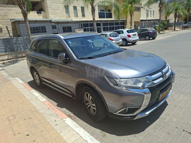 מודעת רכב מיצובישי אאוטלנדר