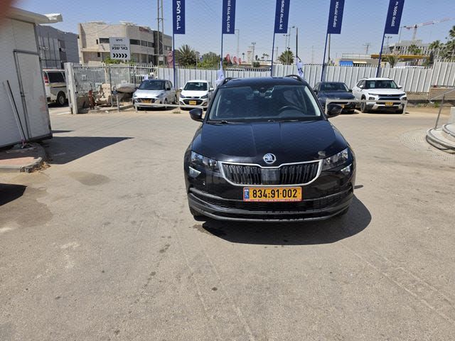 מודעת רכב סקודה קארוק