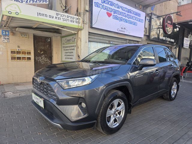 מודעת רכב טויוטה RAV4 2