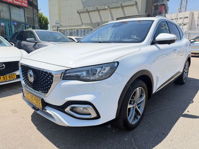 מודעת רכב אם ג'י EHS PHEV