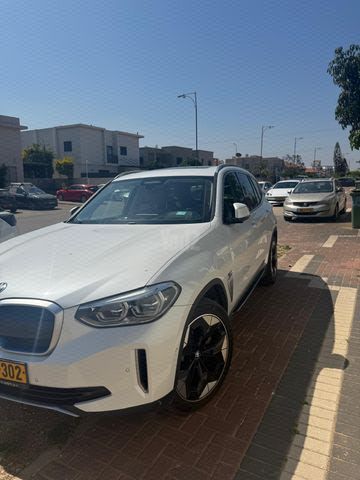 מודעת רכב ב מ וו iX3
