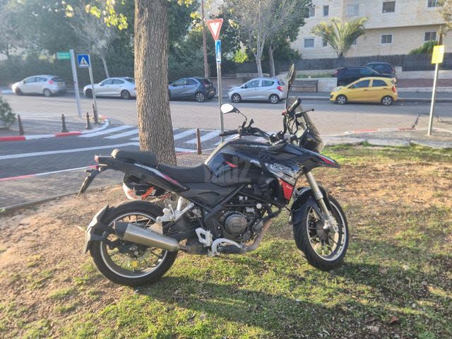 מודעת רכב בנלי TRK251