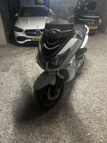מודעת רכב סאן יאנג ג'וי רייד 200