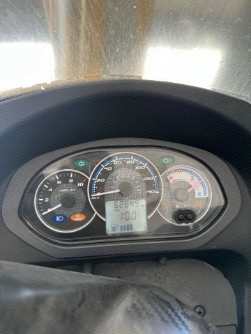 מודעת רכב סאן יאנג ג'וי רייד 200