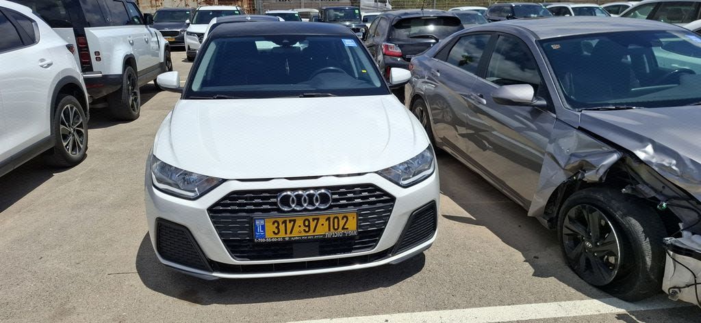 מודעת רכב אאודי A1