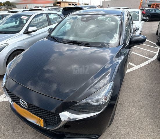 מודעת רכב מאזדה 2 1