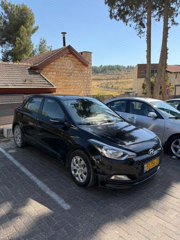 מודעת רכב יונדאי i20