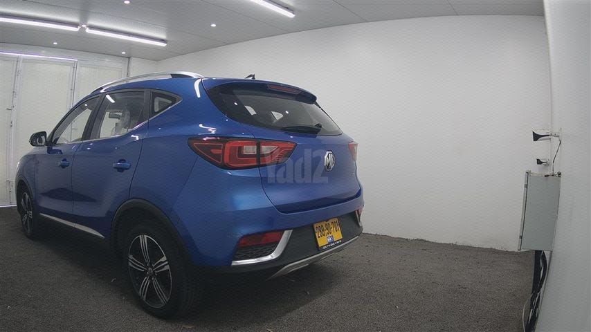 מודעת רכב אם ג'י ZS