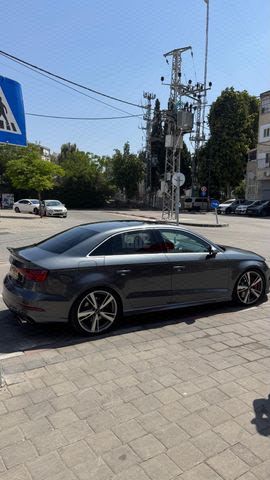 מודעת רכב אאודי RS 3