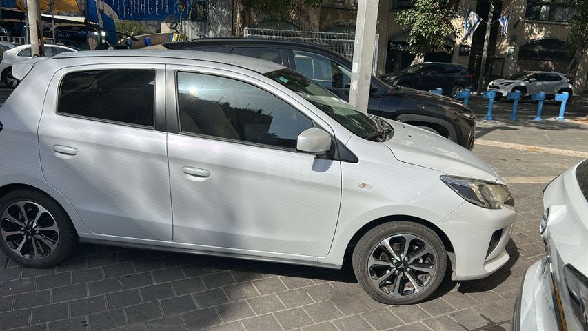 מודעת רכב מיצובישי ספייס סטאר