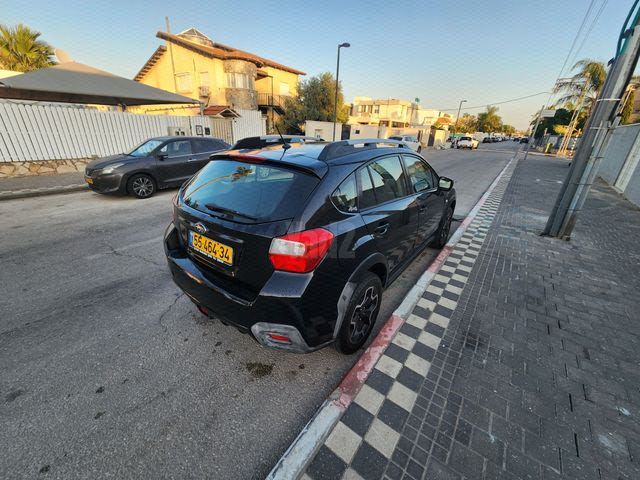 מודעת רכב סובארו XV 1