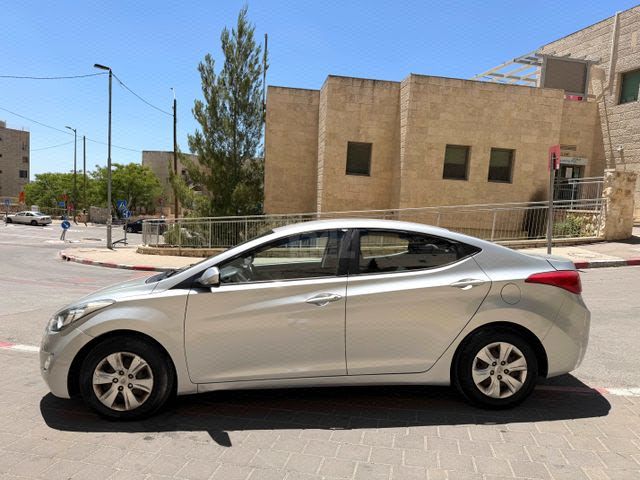מודעת רכב יונדאי I35