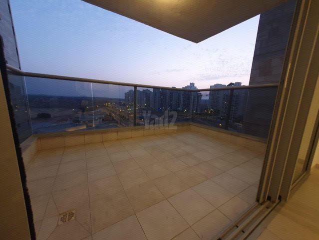 ענבים 2