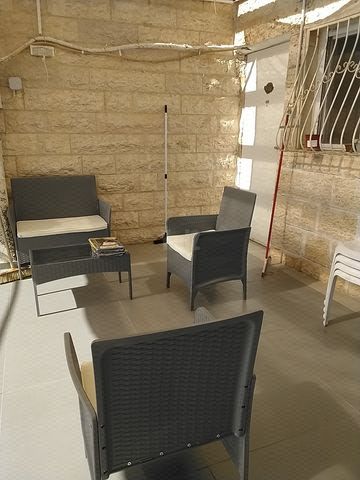 הרב פניז'ל 16