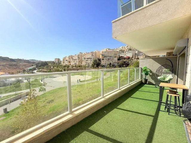 דירה למכירה בירושלים — 4