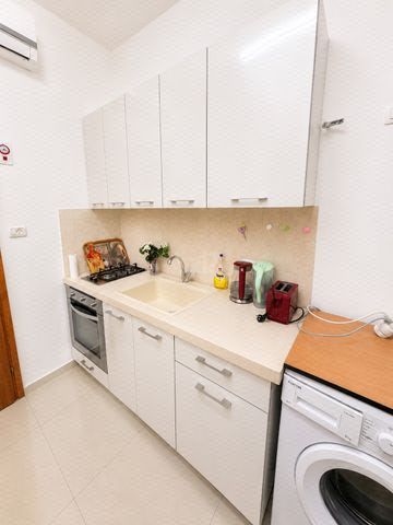 דרך זאב ז'בוטינסקי 85