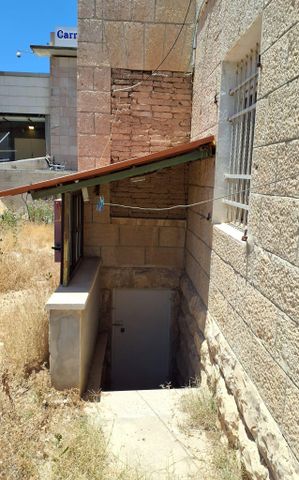 תמונה 8 של דירת 6 חדרים להשכרה בירושלים