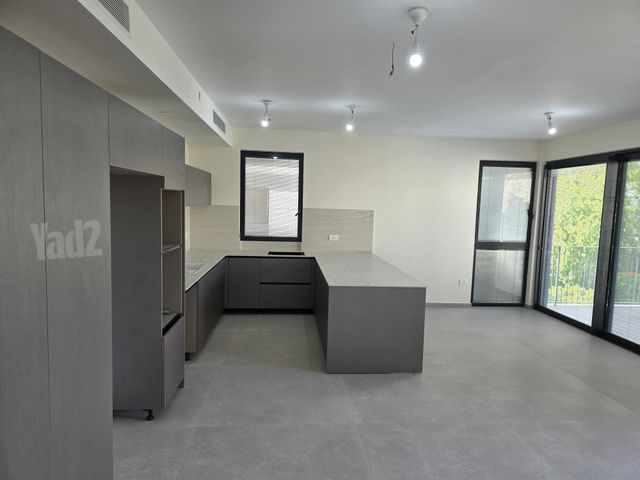 דירה למכירה בתל אביב יפו (תיווך) — 2