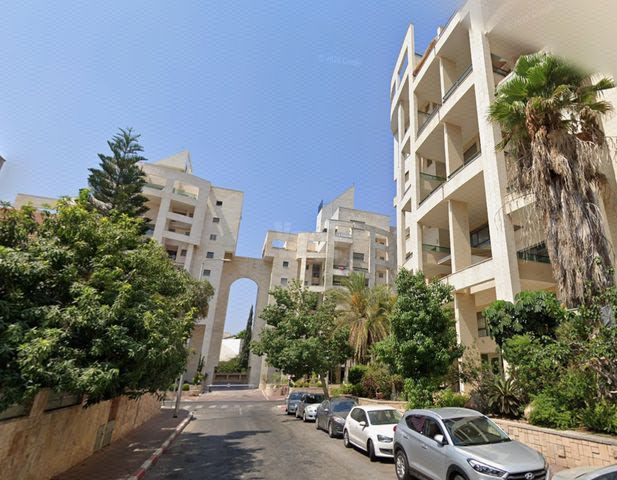 דופלקס, קרית אילון, חולון
