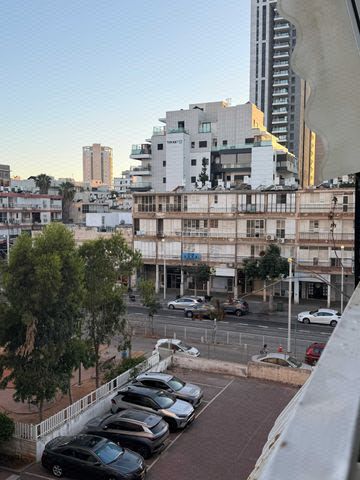הרצל 37
