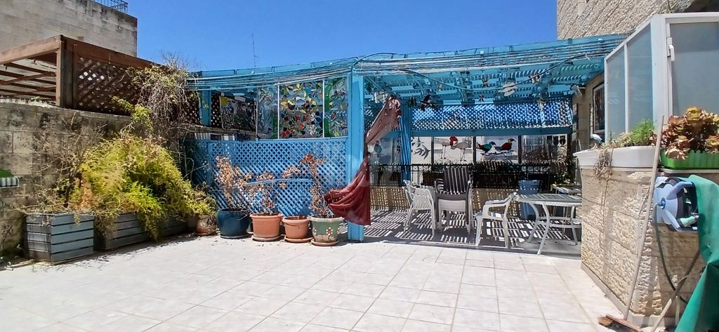 דירה למכירה בירושלים (תיווך) — 3