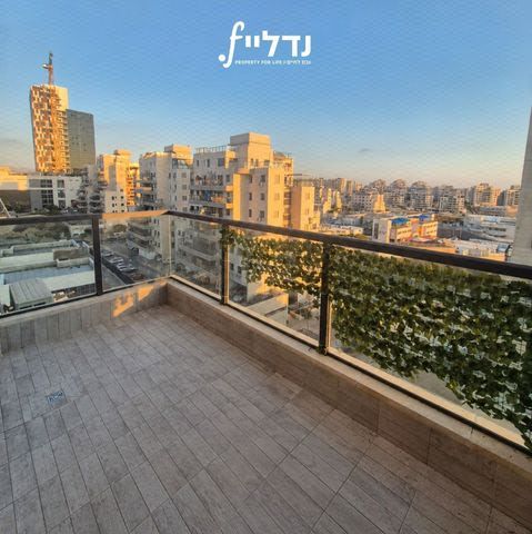 אביי 11