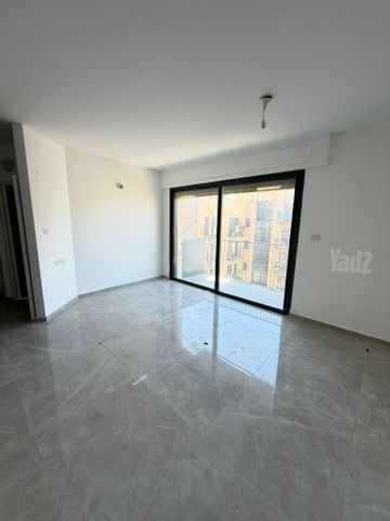 דירה להשכרה בירושלים (תיווך) — 4