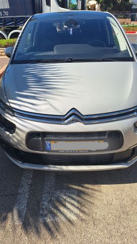 מודעת רכב סיטרואן C4 פיקאסו