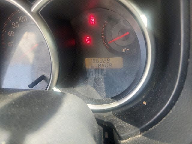 מודעת רכב ניסאן טידה