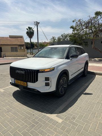 מודעת רכב ג'אקו J7