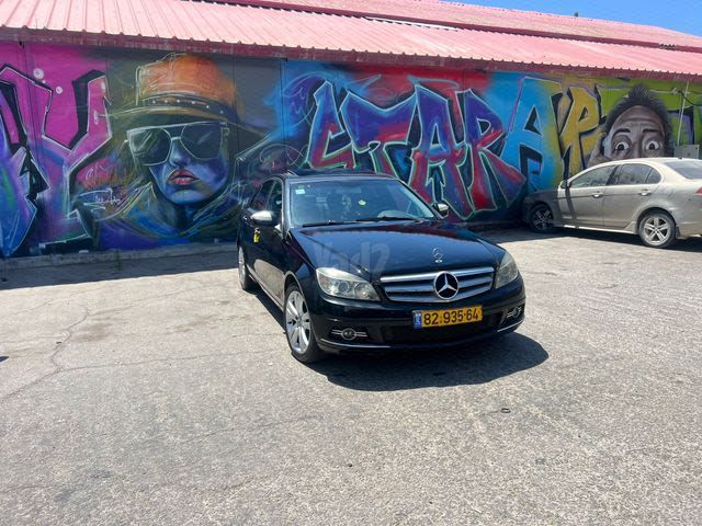 מודעת רכב מרצדס-בנץ C-class
