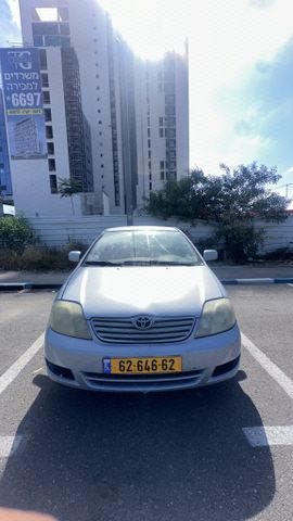 מודעת רכב טויוטה קורולה