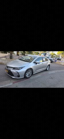 מודעת רכב טויוטה קורולה