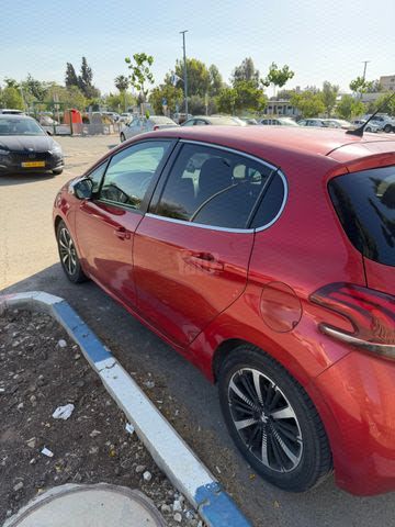 מודעת רכב פיג'ו 208