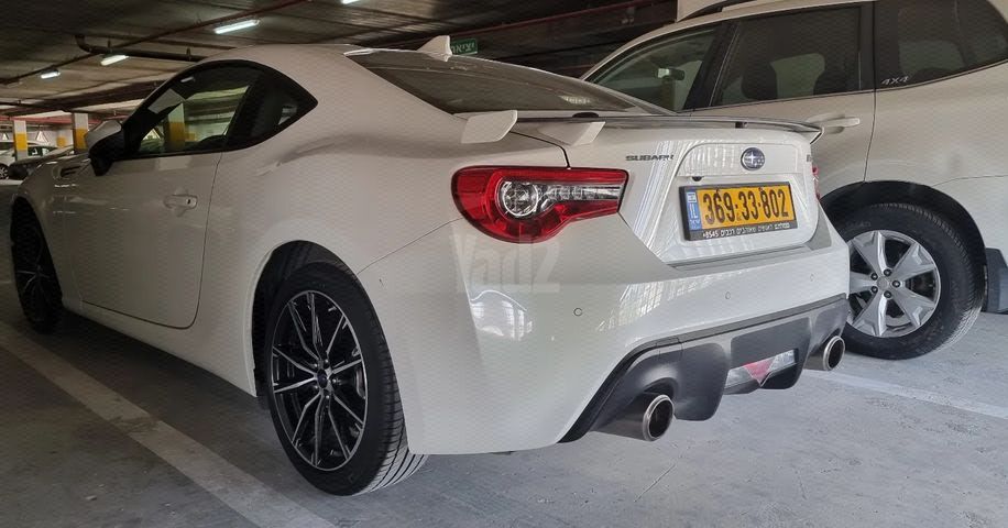 מודעת רכב סובארו BRZ