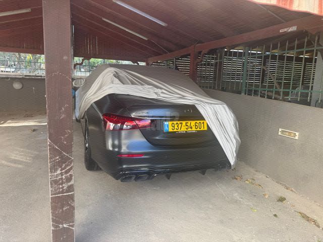 מודעת רכב מרצדס-בנץ E-class