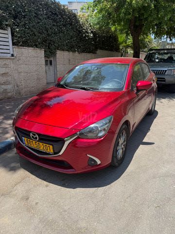 מודעת רכב מאזדה 2