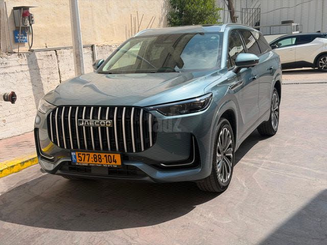 מודעת רכב ג'אקו J8