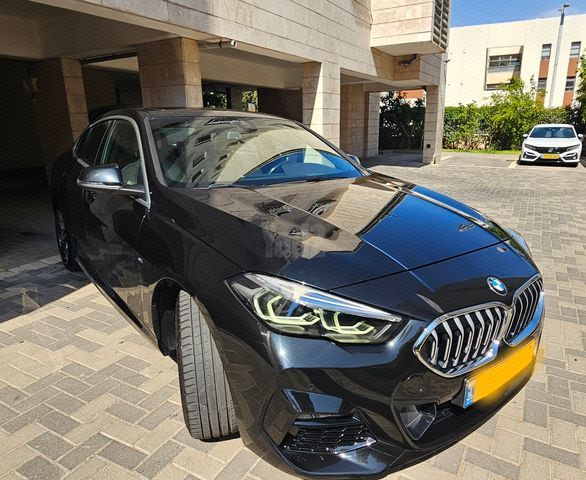 מודעת רכב ב מ וו סדרה 2
