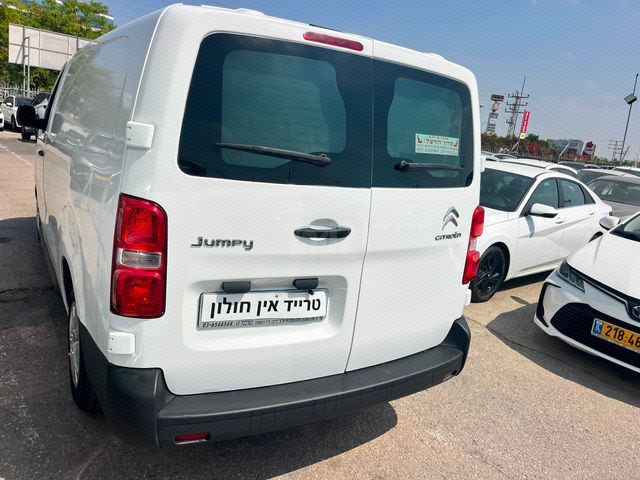 מודעת רכב סיטרואן ג'אמפי 2