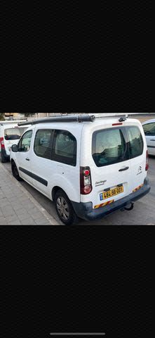 מודעת רכב סיטרואן ברלינגו