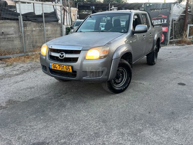 מודעת רכב מאזדה BT-50
