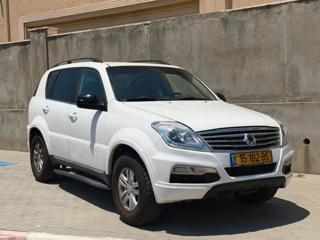 מודעת רכב סאנגיונג רקסטון