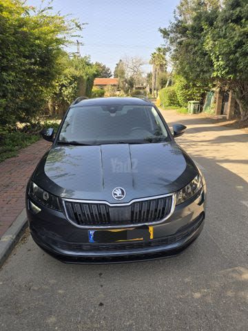 מודעת רכב סקודה קארוק