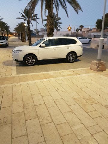 מודעת רכב מיצובישי אאוטלנדר
