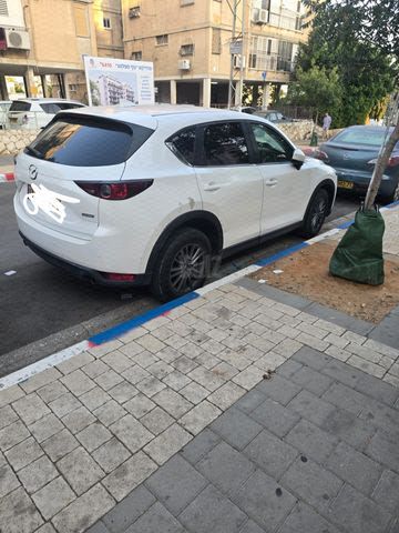 מודעת רכב מאזדה CX-5