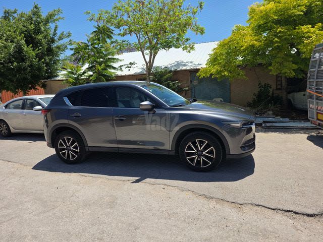 מודעת רכב מאזדה CX-5